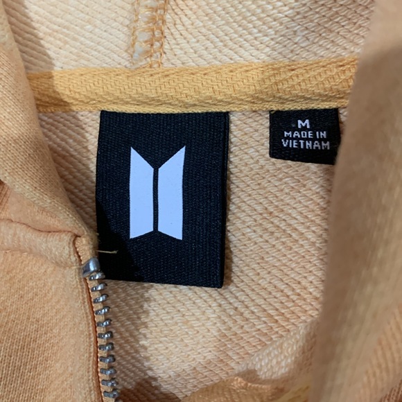 BTS OFFICIAL ARTIST-MADE COLLECTION ARMYST ZIP-UP HOODY BY JUNGKOOK- SIZE MEDIUM - Picture 5 of 10